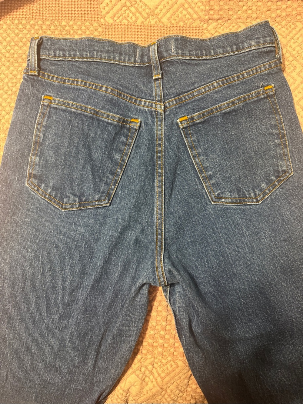 Abercrombie & Fitch Women’s Dark Blue 90’s straight ultra high rise jeans - Picture 3 of 4